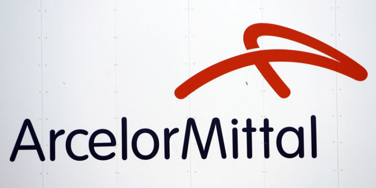 ARCELORMITTAL RÉDUIT DE NOUVEAU SA PRODUCTION D'ACIER EN EUROPE