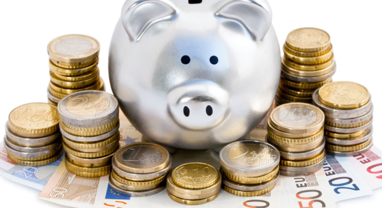 L’idéal est de pouvoir cumuler les avantages du PEA, de l'assurance vie et du plan d'épargne entreprise. (fotolia)