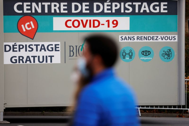 FRANCE: DES SCÉNARIOS DE DURCISSEMENT DES MESURES ANTI-COVID-19 À L'ÉTUDE