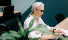 Bénéficier d’une seconde pension avec le cumul emploi-retraite -pexels-cottonbro-studio-5971257