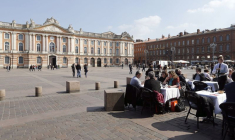 La place du Capitole, le cœur de l'administration municipale de la ville française de Toulouse