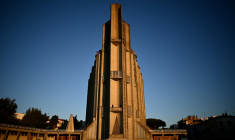 L'église Notre-Dame de Royan de l'architecte Guillaume Gillet, à Royan, en Charente-Maritime, le 22 mai 2025 ( AFP / Christophe ARCHAMBAULT )
