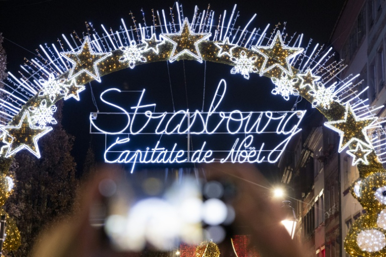 Les illuminations du marché de Noël à Strasbourg, le 26 novembre 2025 dans le Bas-Rhin ( AFP / ROMEO BOETZLE )