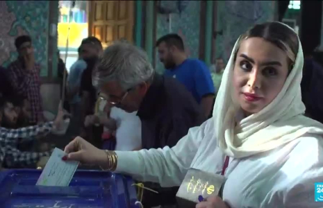 Présidentielle en Iran: vers un second tour entre un réformateur et un ultraconservateur