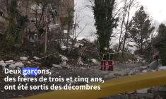 Explosion d'un immeuble dans l'Ain: "115 sapeurs-pompiers sur place" (secours)