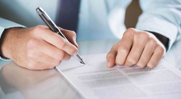 Le Revenu vous présente quelques idées de rédaction de clause bénéficiaire selon votre situation personnelle. (© Fotolia)