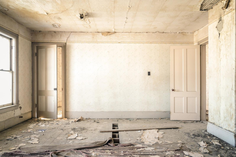 Un propriétaire brestois a détruit un immeuble pour faire fuir deux familles installées illégalement. (illustration) (Free-Photos / Pixabay)