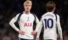Leeds empêche Tottenham et Mathys Tel de se donner de l’air