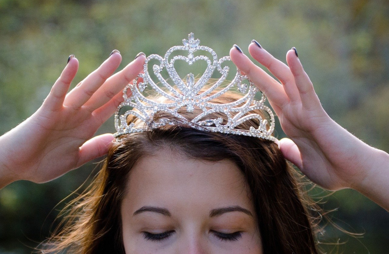 Miss France va ouvrir une boutique en ligne pour vendre des produits dérivés. (illustration) (Pixabay / jbundgaa)