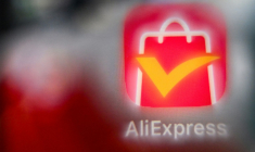 La Commission européenne a ouvert la voie mercredi à une lourde amende contre le géant chinois du commerce en ligne AliExpress en estimant, "à titre préliminaire", qu'il ne gérait pas suffisamment les risques liés à la vente de produits illégaux, malgré de nombreux progrès ( AFP / Kirill KUDRYAVTSEV )