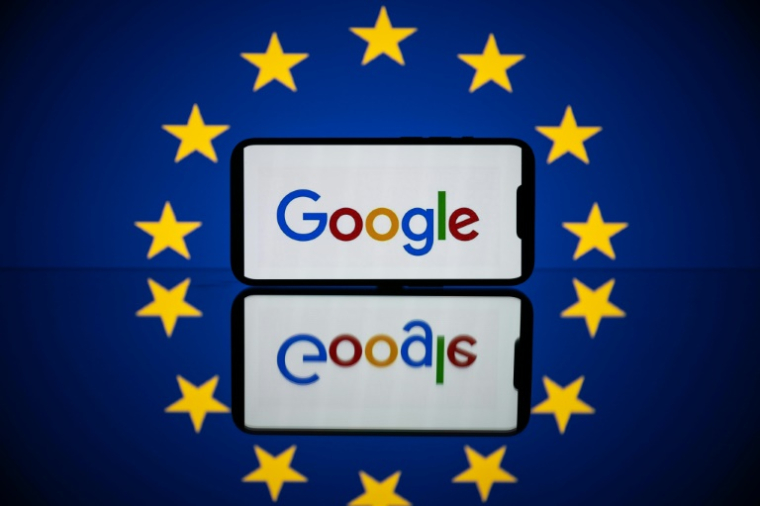 Google a proposé à l'UE des mesures visant à éviter une scission de ses activités dans la publicité en ligne, après la lourde amende qui lui avait été infligée par Bruxelles en septembre ( AFP / Lionel BONAVENTURE )