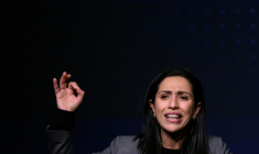 La haute-commissaire à l'Enfance Sarah El Haïry à Nantes le 14 janvier 2026 ( AFP / Loic VENANCE )