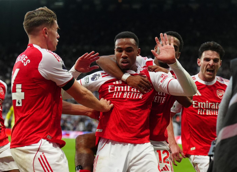 Mené jusqu'à la 84e minute, Arsenal renverse Newcastle