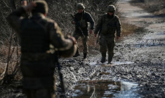 LES INCIDENTS ARMÉS SE MULTIPLIENT DANS L'EST UKRAINIEN, LE G7 MET EN GARDE LA RUSSIE