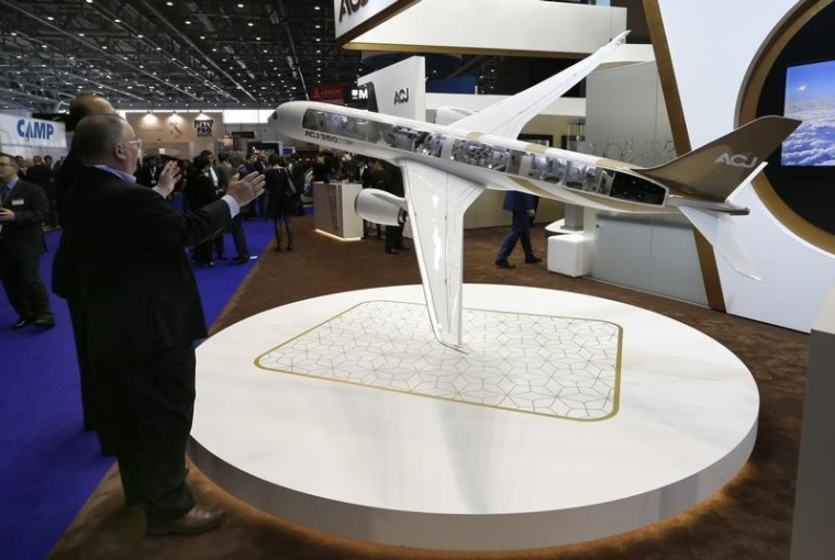 10 000 APPAREILS EN 44 ANS POUR AIRBUS