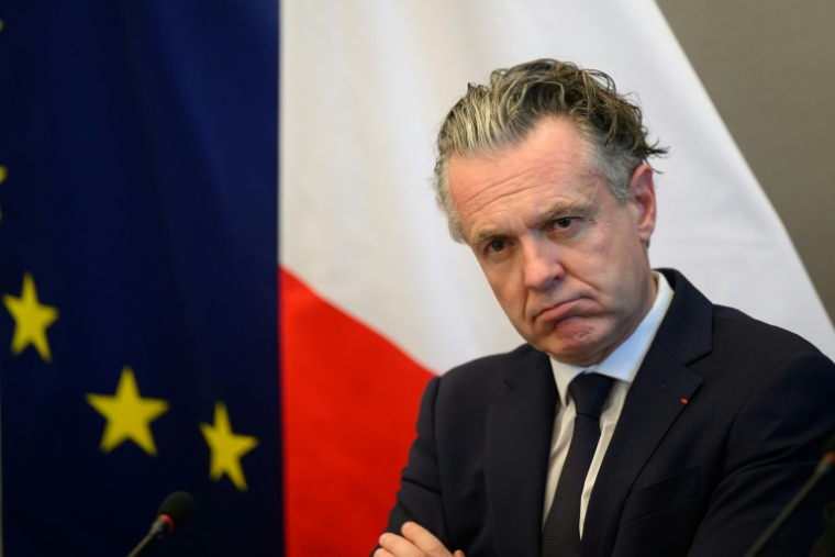 Le maire d'Angers et numéro 2 du parti Horizons Christophe Béchu le 27 février 2026 à Angers ( AFP / Loic VENANCE )