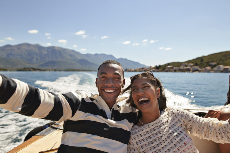 Il existe plusieurs solutions pour voyager moins cher. ( crédit photo : Getty Images )