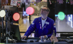 Un opérateur à la Bourse de New York, le 2 janvier 2026 ( AFP / ANGELA WEISS )