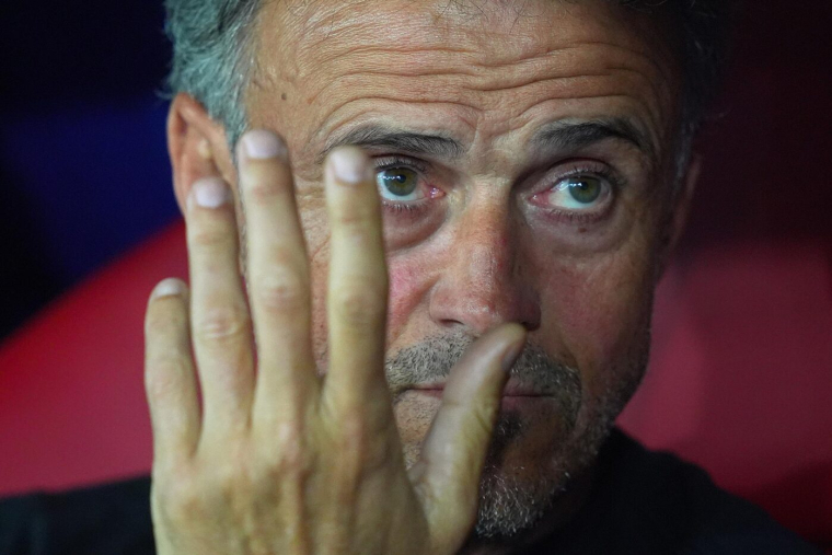 Luis Enrique devient le 6e entraîneur à réaliser cet exploit