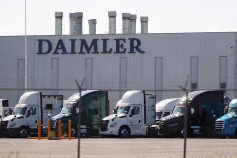 L'usine Daimler Freightliner du Mexique a été fermée suite à l'annonce par Trump d'une taxe de 25 % sur les importations de camions.